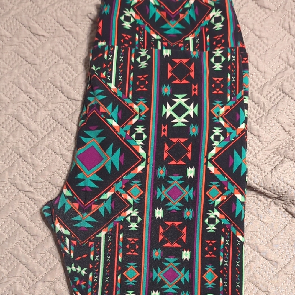 LuLaRoe Colorful Geometric Leggings